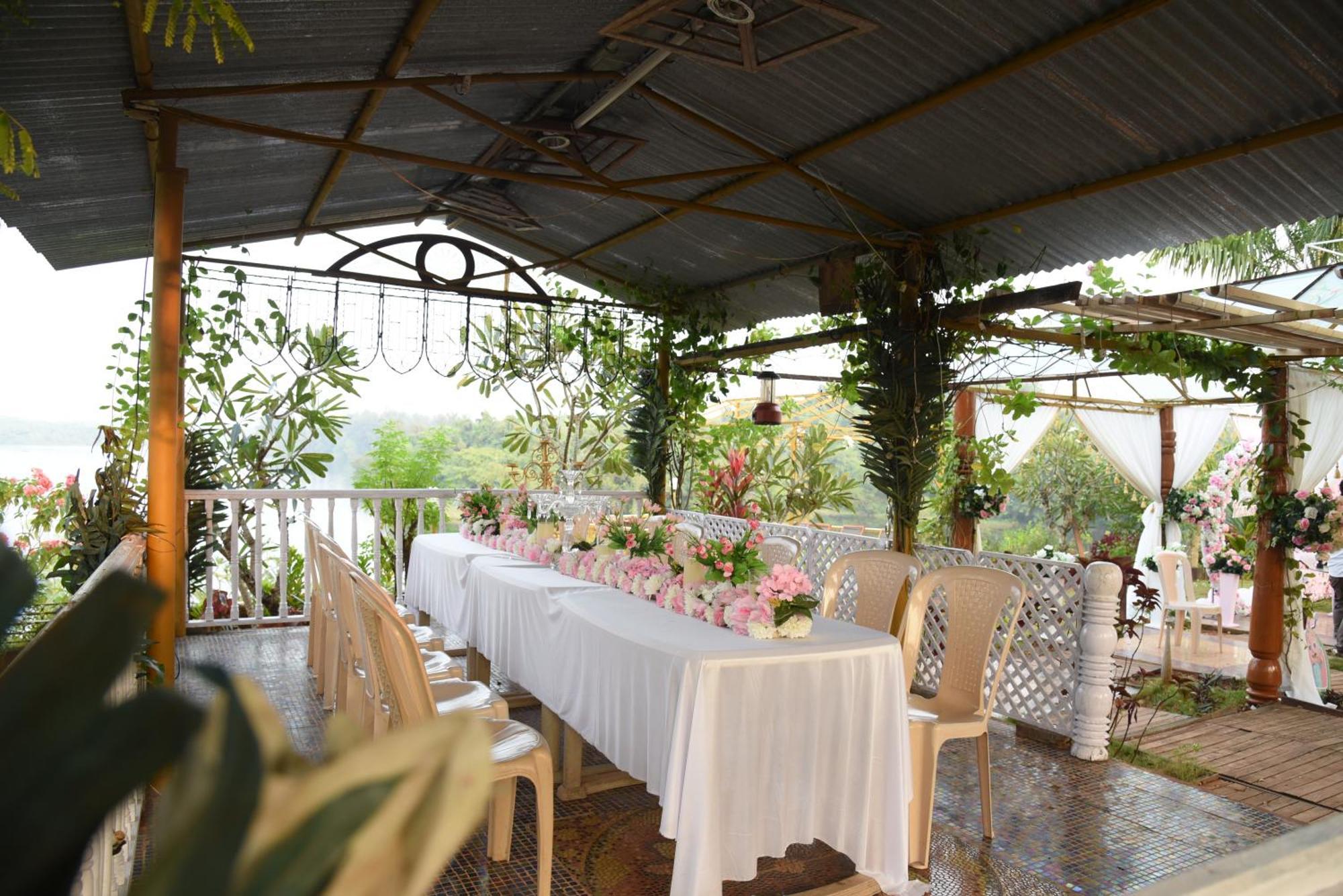 Sona Villa, The Lake Chalet Kudal  ภายนอก รูปภาพ