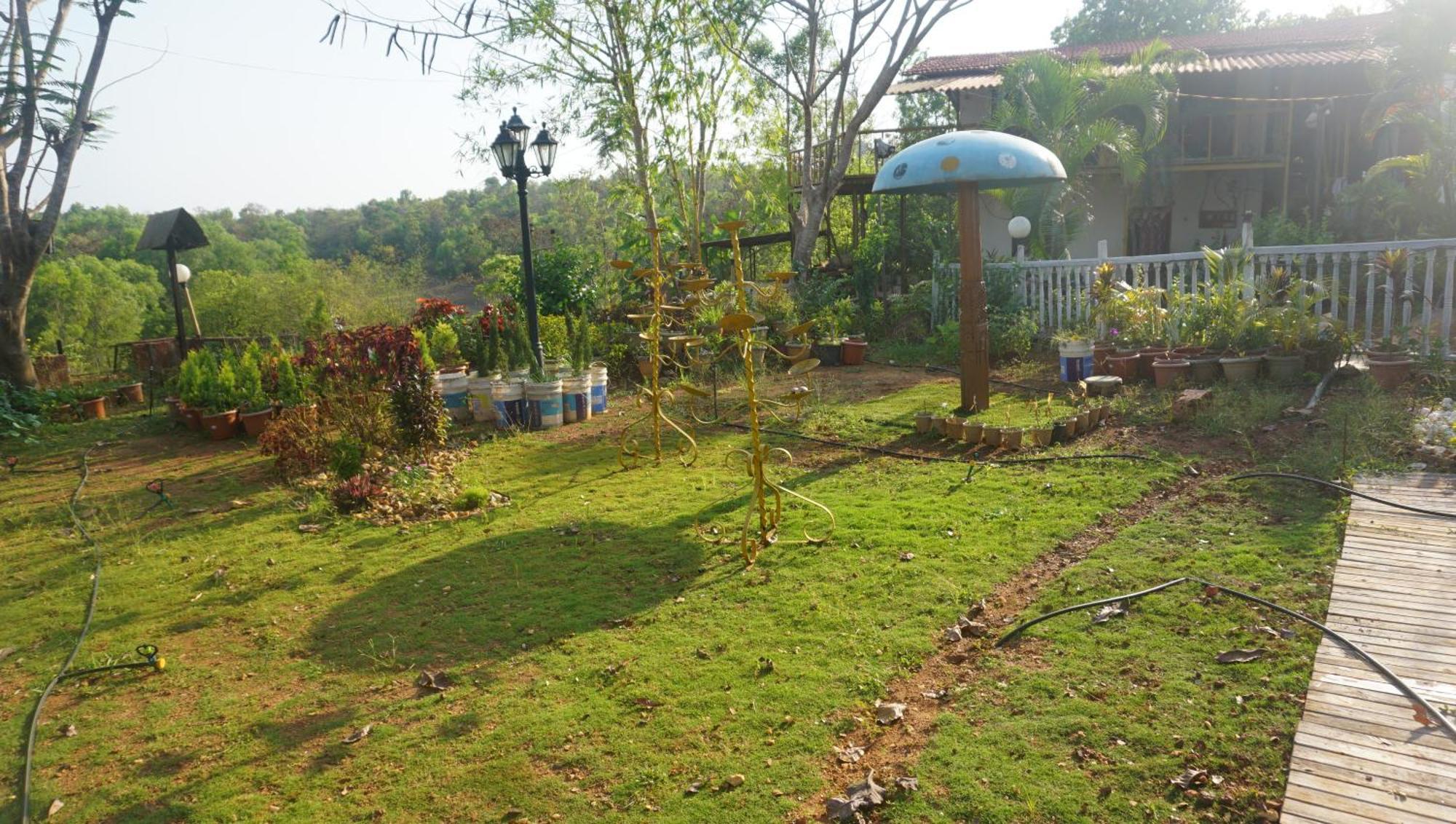 Sona Villa, The Lake Chalet Kudal  ภายนอก รูปภาพ