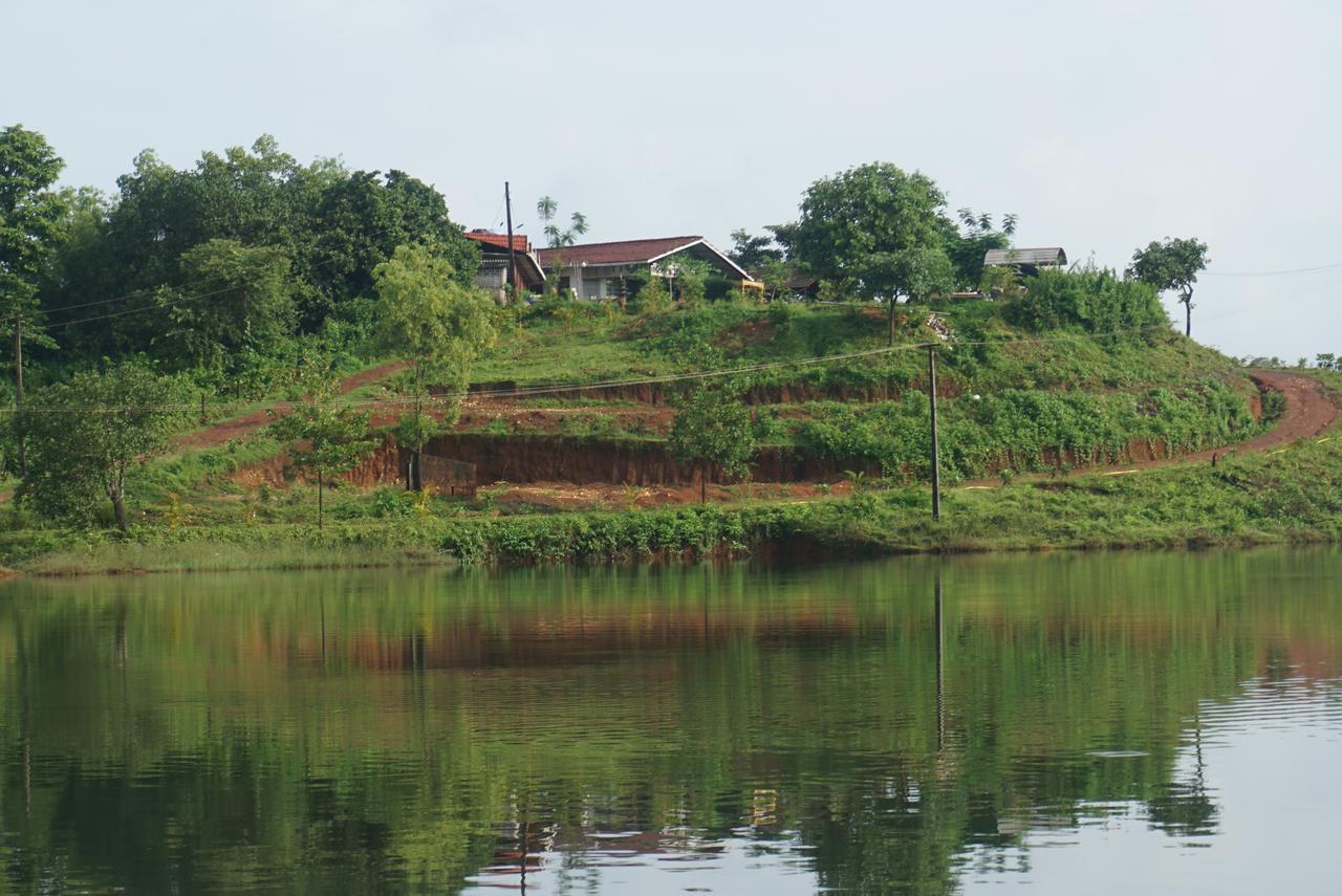 Sona Villa, The Lake Chalet Kudal  ภายนอก รูปภาพ